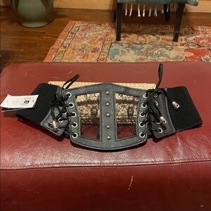 HOT TOPIC Black Lace Corset Belt